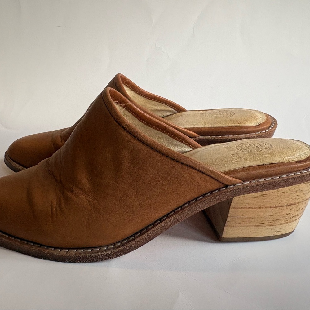 Handmade Brown Leather Women's Mules